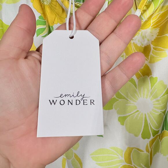 Emily Wonder Large Shirt Blouse Yellow Floral Ruffled Neckline Flutter Sleeves - Picture 6 of 9